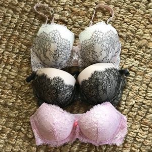 Victoria’s Secret bra set